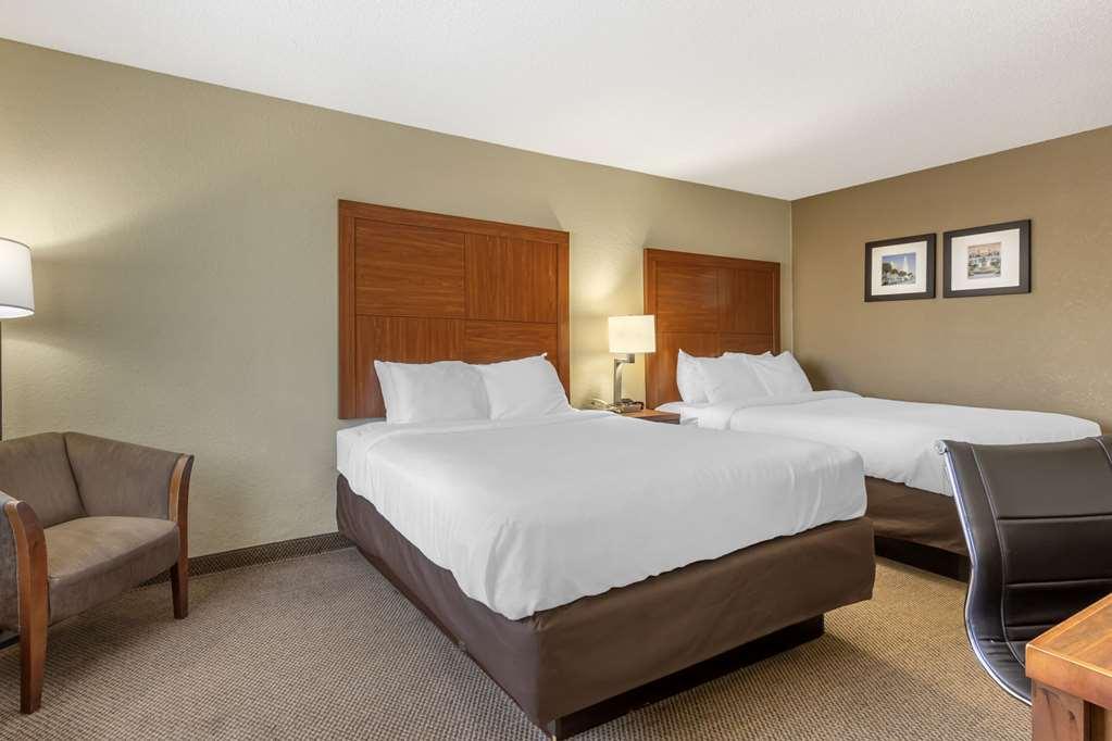 Comfort & Airport Convention Center North Charleston