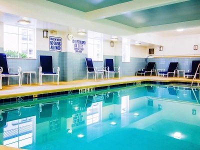 Hotel Comfort & Airport Convention Center 3*