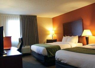 Comfort & Airport Convention Center